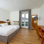 Grand Hotel 4*