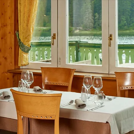 Grand Hotel