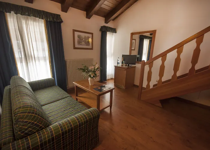 Hotel Grand 4*