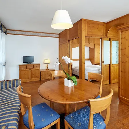 Hotel Grand