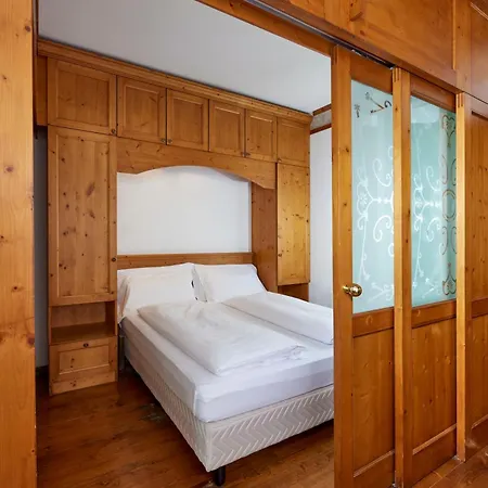 Hotel Grand 4*