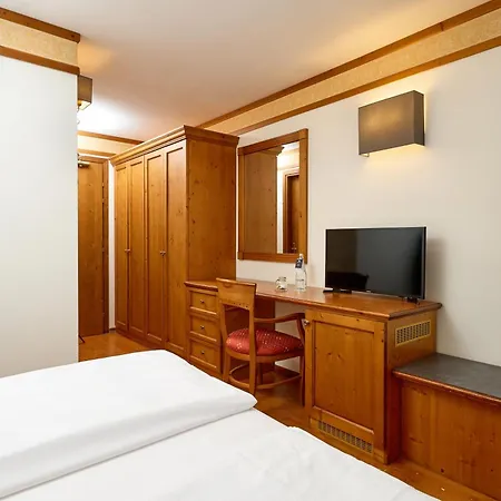 Grand Hotel 4*